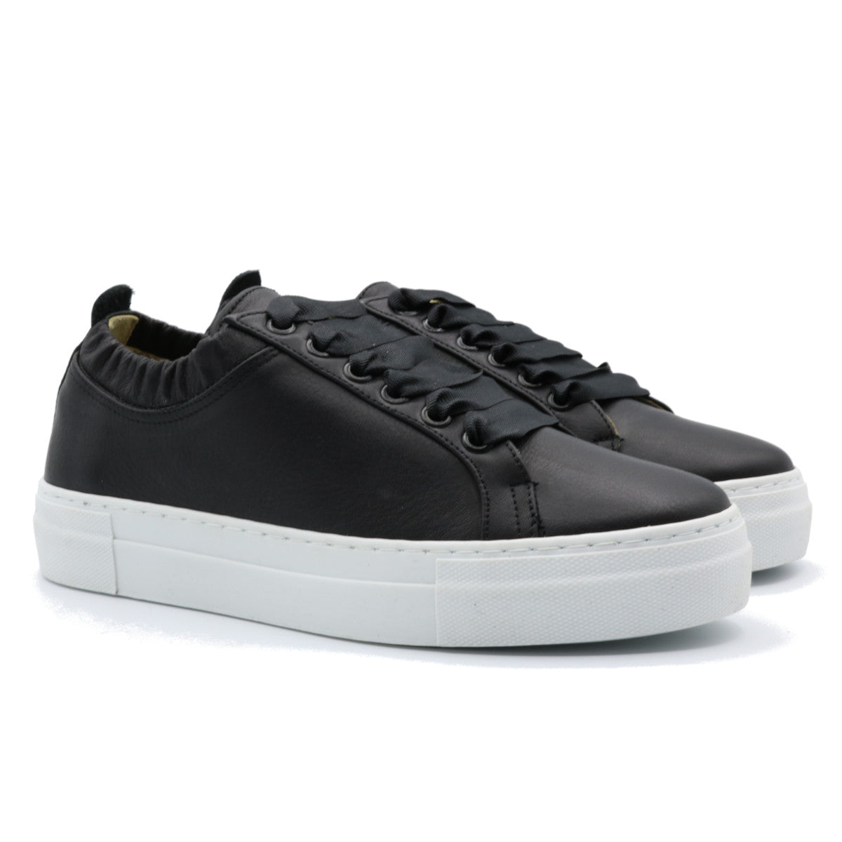 Sneakers 11220