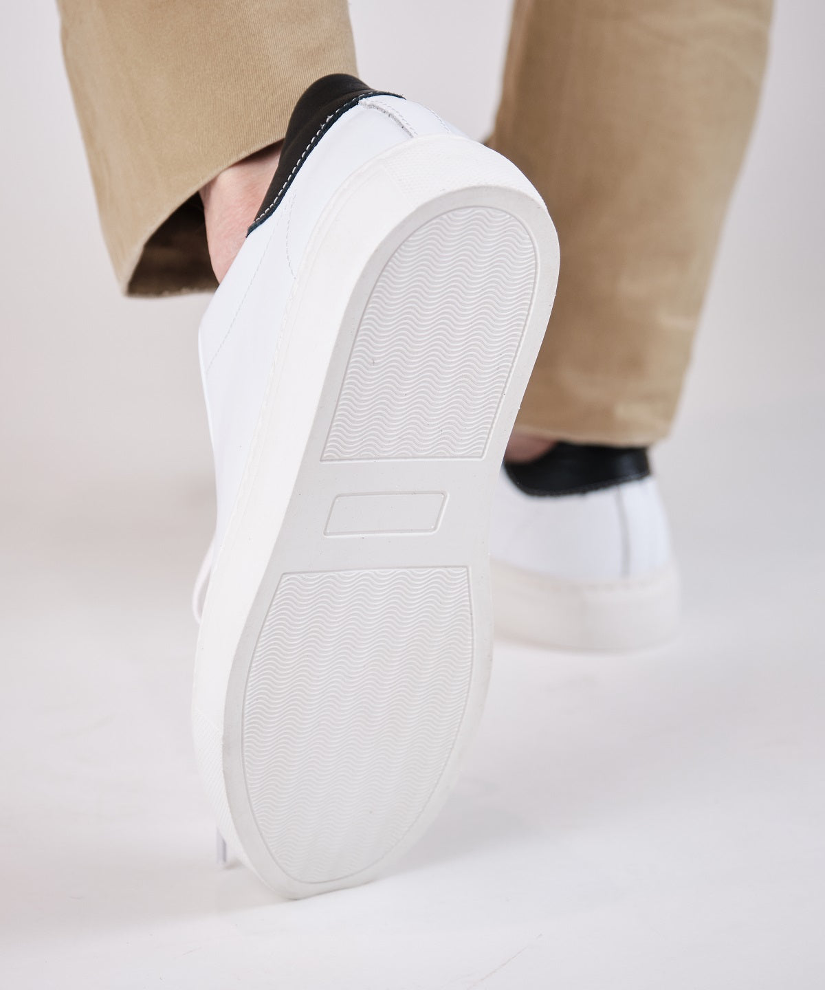 Sneakers 132
